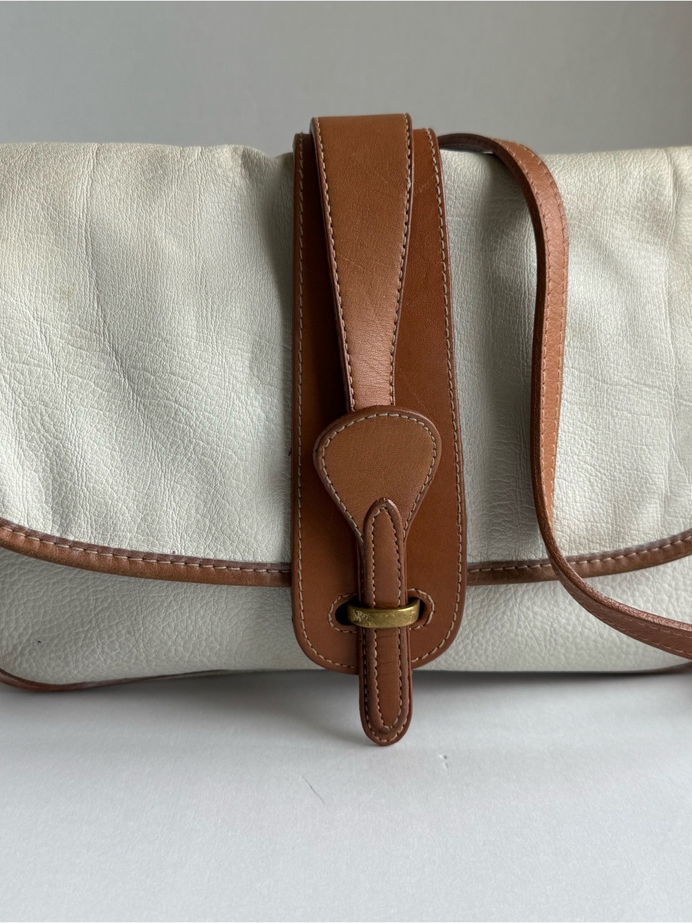 Cabin Creek Cream Cognac Saddle Crossbody Shoulder Bag